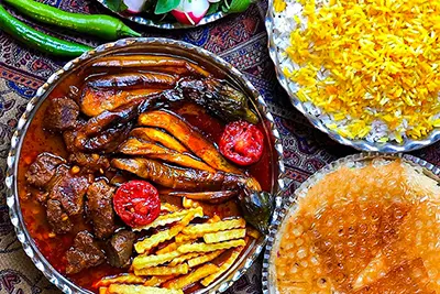 چلو خورشت قیمه بادمجان نرمال